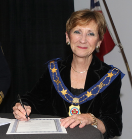 Mayor Mandy Martin